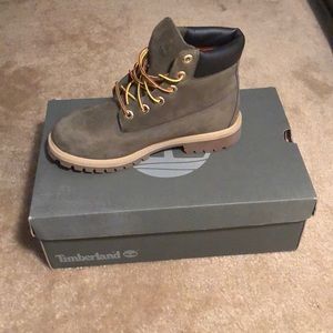 Olive green timberland boots